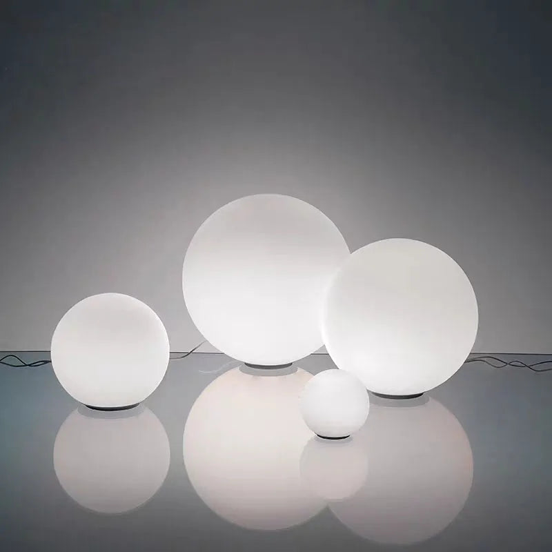 Rechargeable Outdoor LED Luminous Ball with 16 Colors