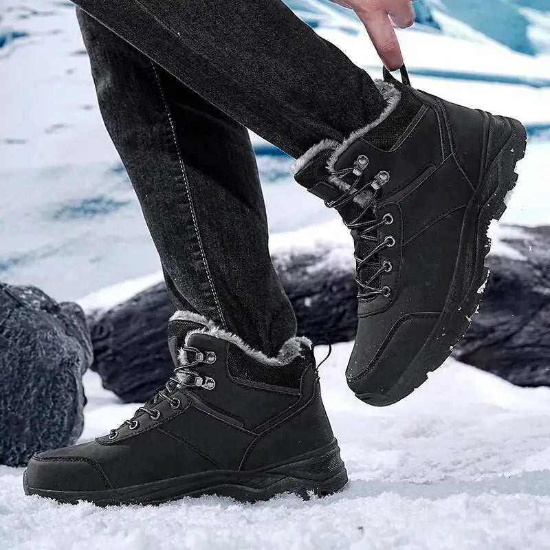 Fleece-Lined Men's Boots